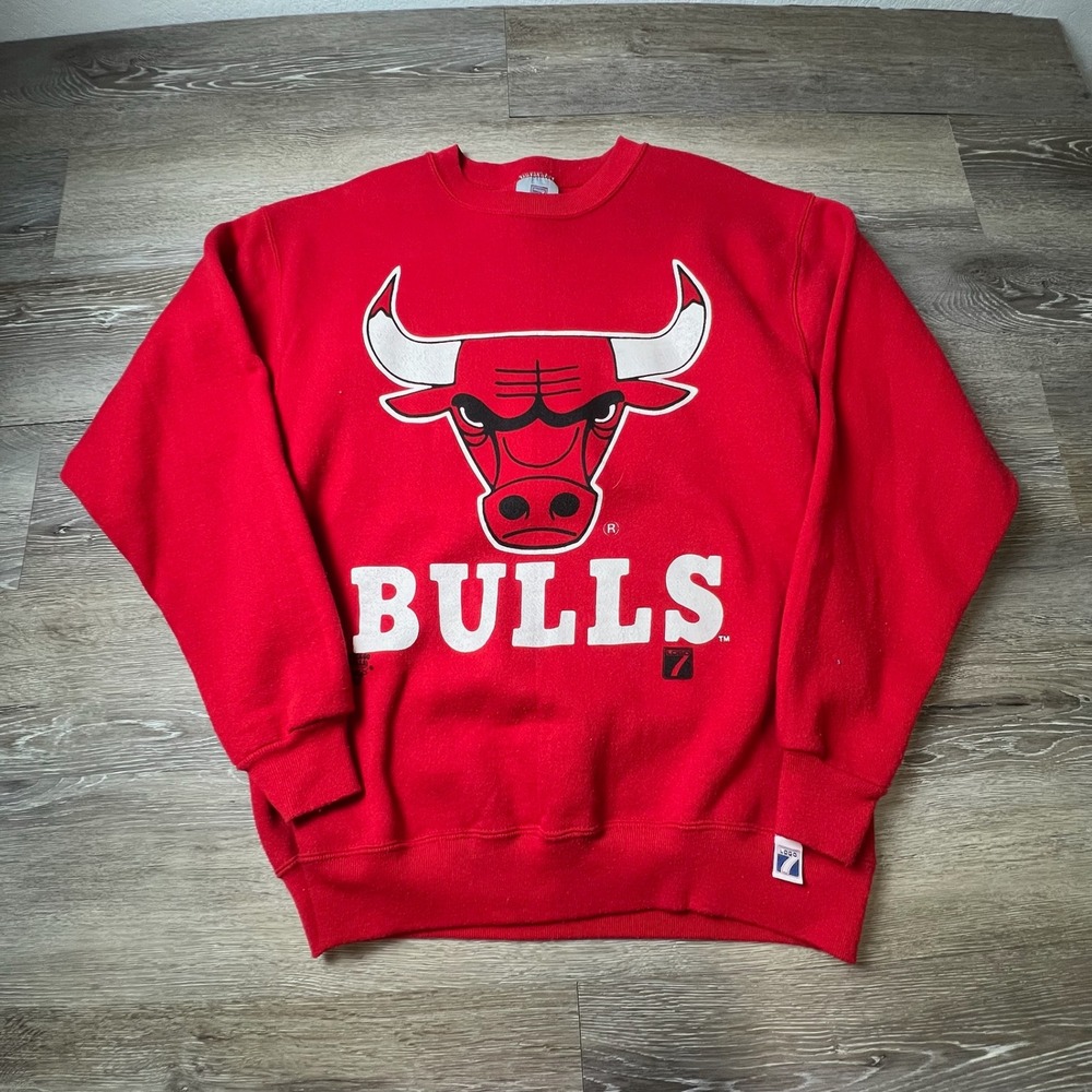 Logo 7 Chicago Bulls Sweatshirt Mens Medium Red Vintage 90s NBA Basketball Heavy